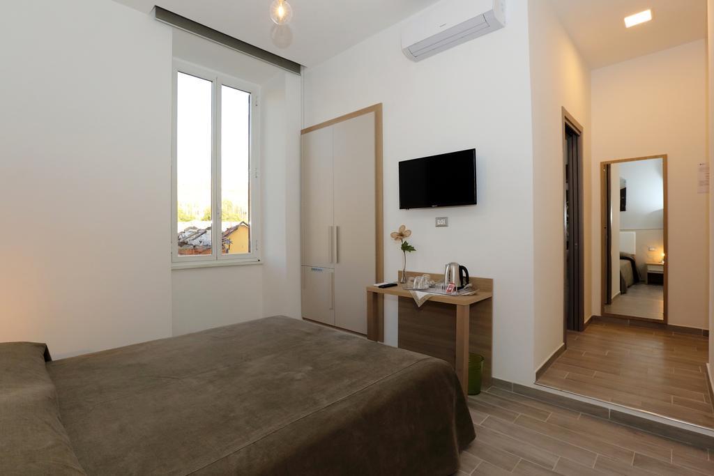 Casa Martinez Roma Hotel Ngoại thất bức ảnh