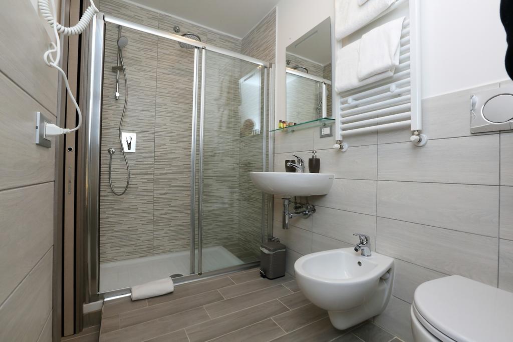Casa Martinez Roma Hotel Ngoại thất bức ảnh
